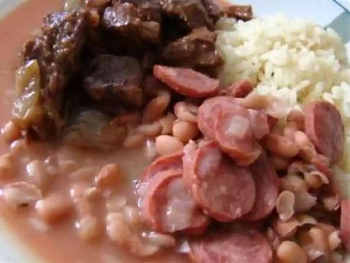 Feijão com Tranqueira