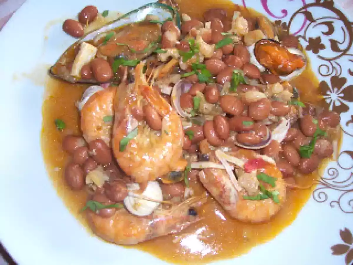 FEIJOADA DE MARISCO