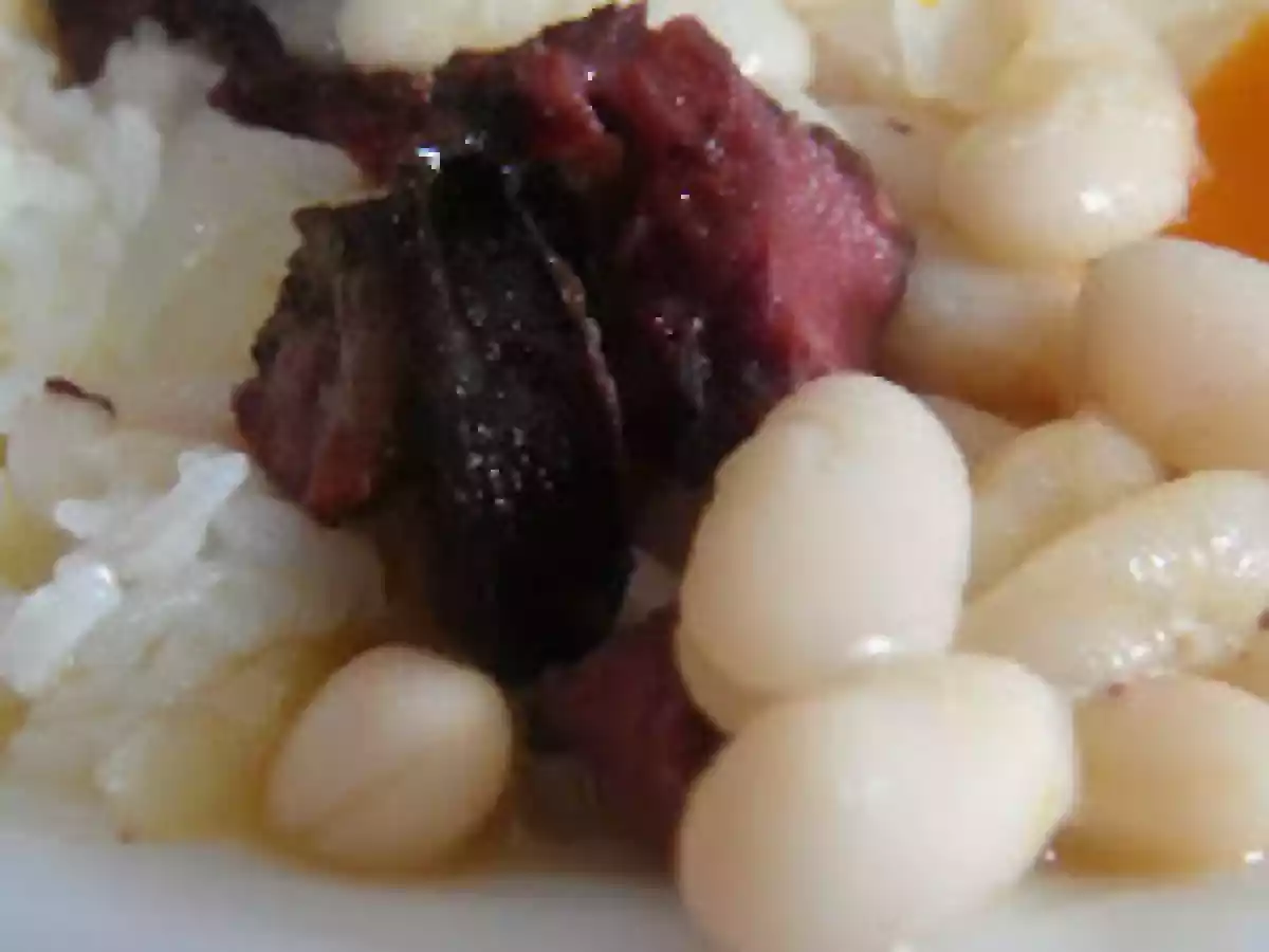 Feijoada de Morcela (Chouriça de Sangue) - foto 2