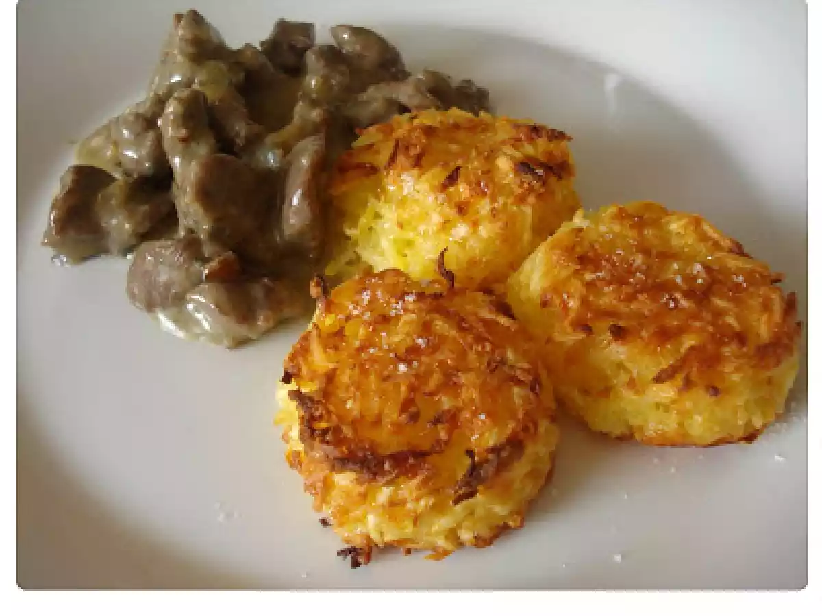 Filé ao gorgonzola e Rosti de Aipim com Pecorino