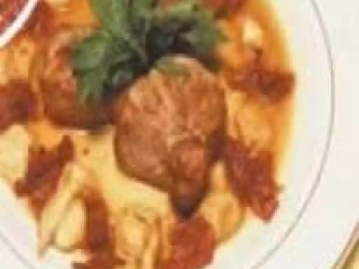Filé de Cordeiro com Molho de Tomate Seco e Mozzarella