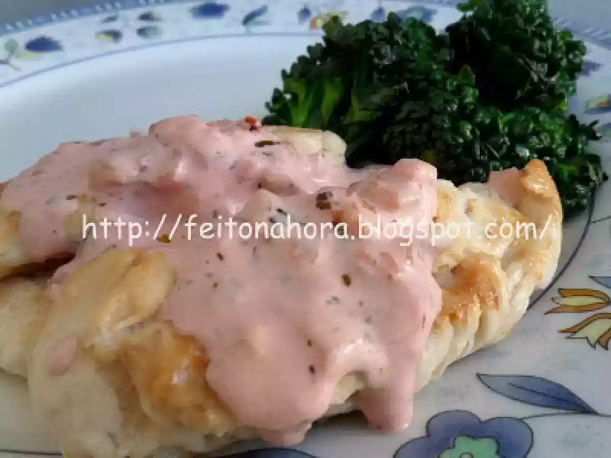 Filé de Frango com molho rosa ...