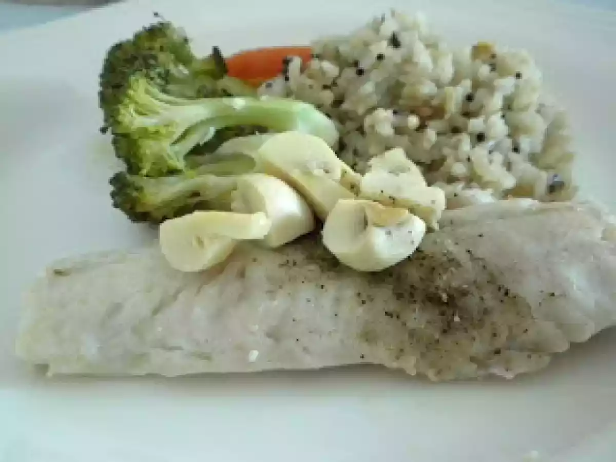 Filé de Merluza com champignons e brócolis - foto 2