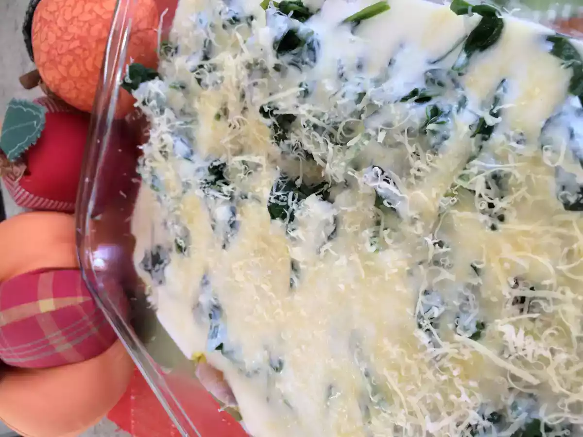 File de Peixe Assado com Molho Branco e Espinafre - foto 2