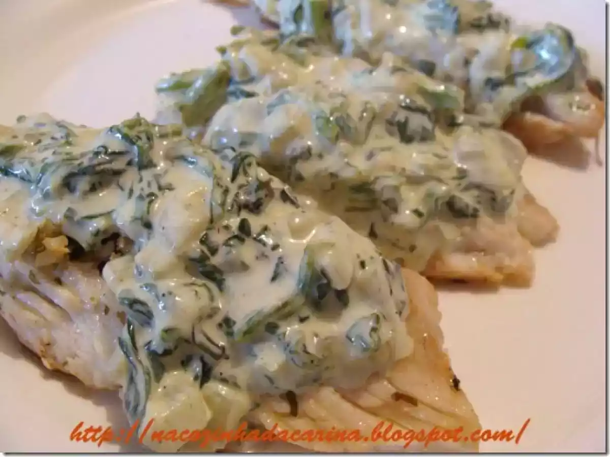 Filé de Peixe Grelhado com Creme de Espinafre