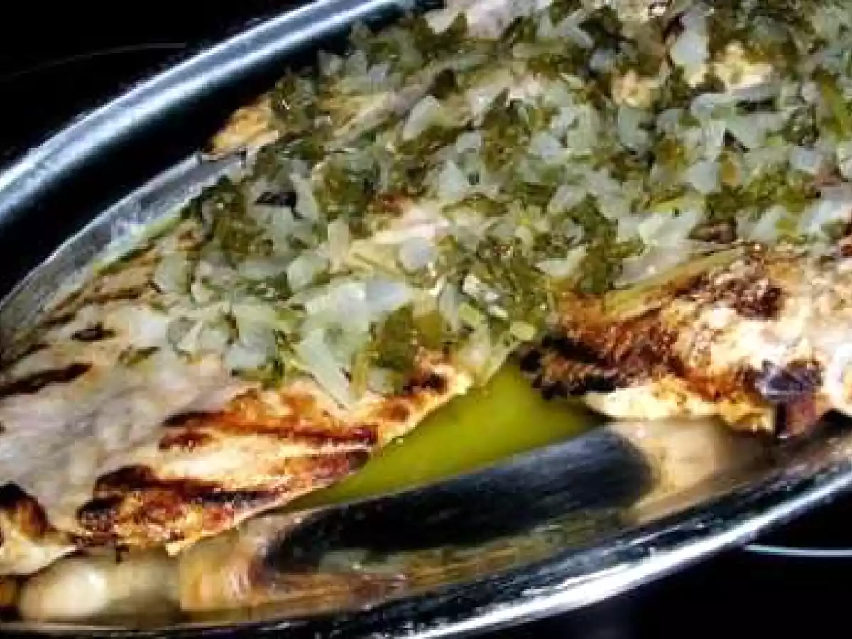 Filetes de peixe com molho vilão