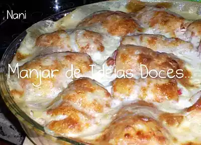 Filetes de pescada com delícias do mar