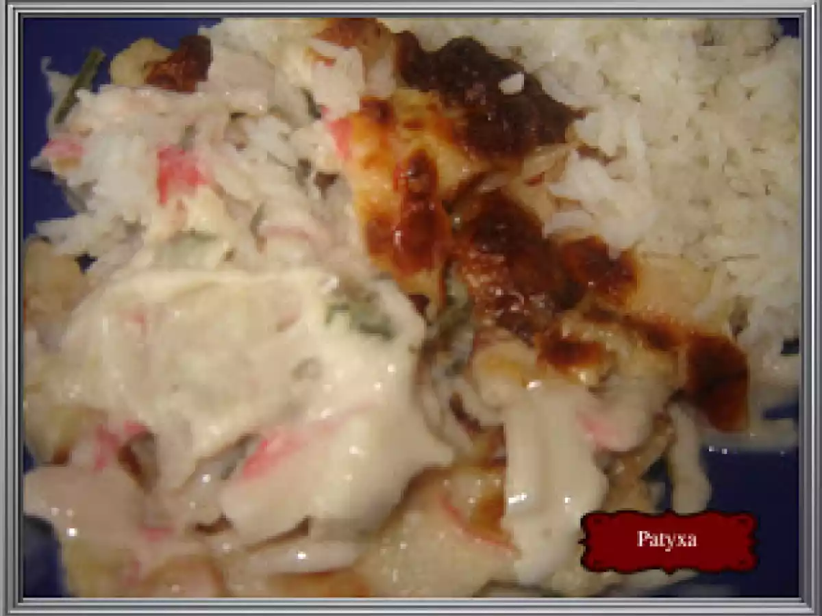 Filetes de pescada no forno com delícias e bechamel