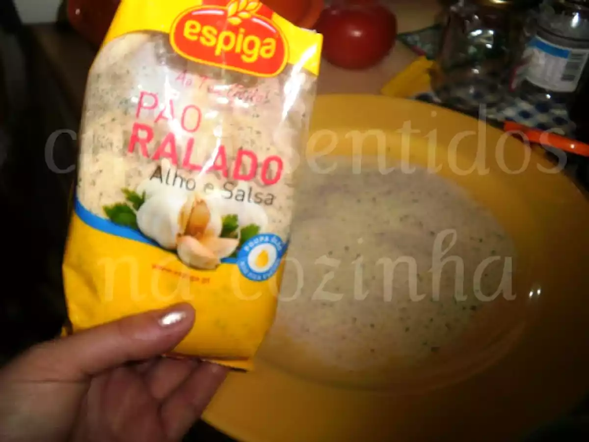 Filetes de pescada no forno com tomate, azeite e manjericão - foto 4