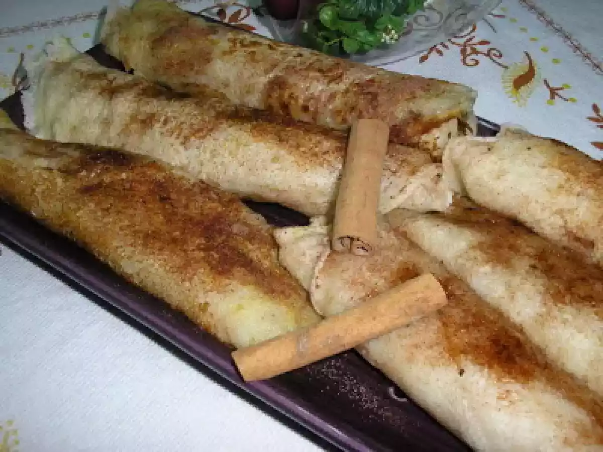 Filhós de leite enroladas