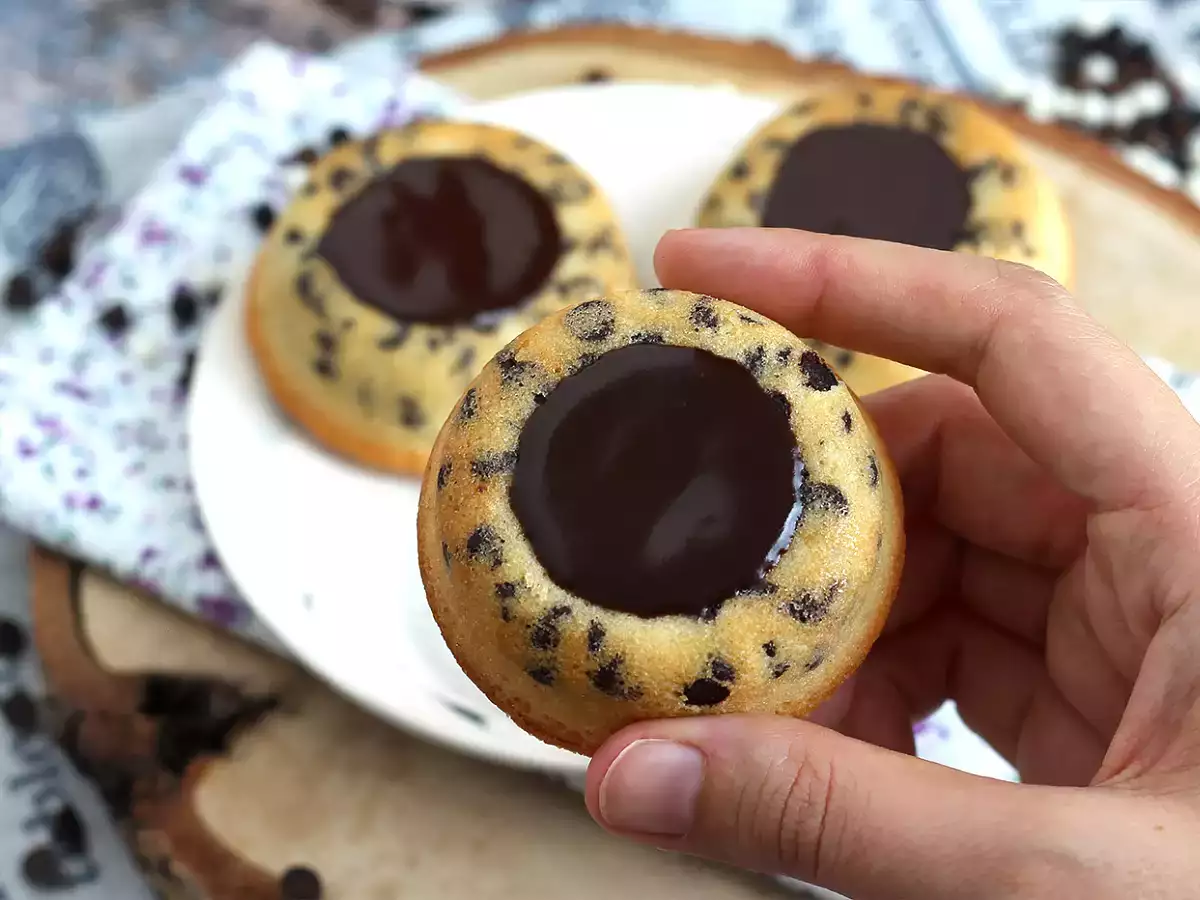 Financiers tigrados recheados com chocolate - foto 4