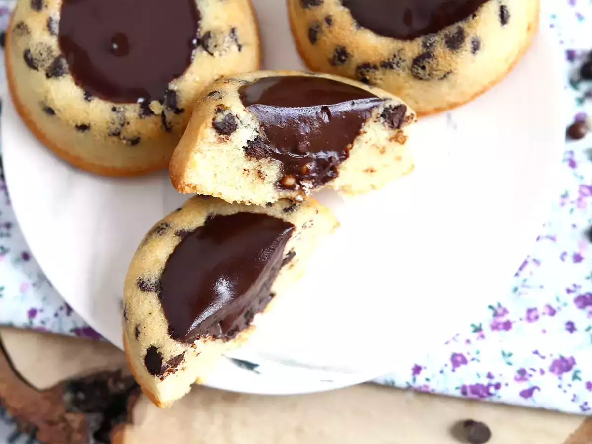 Financiers tigrados recheados com chocolate - foto 7