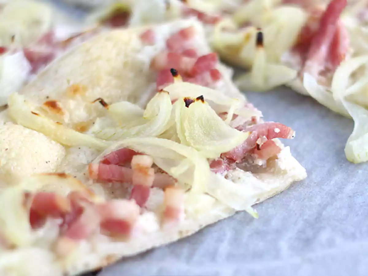 Flammekuche, pizza alsaciana - foto 3