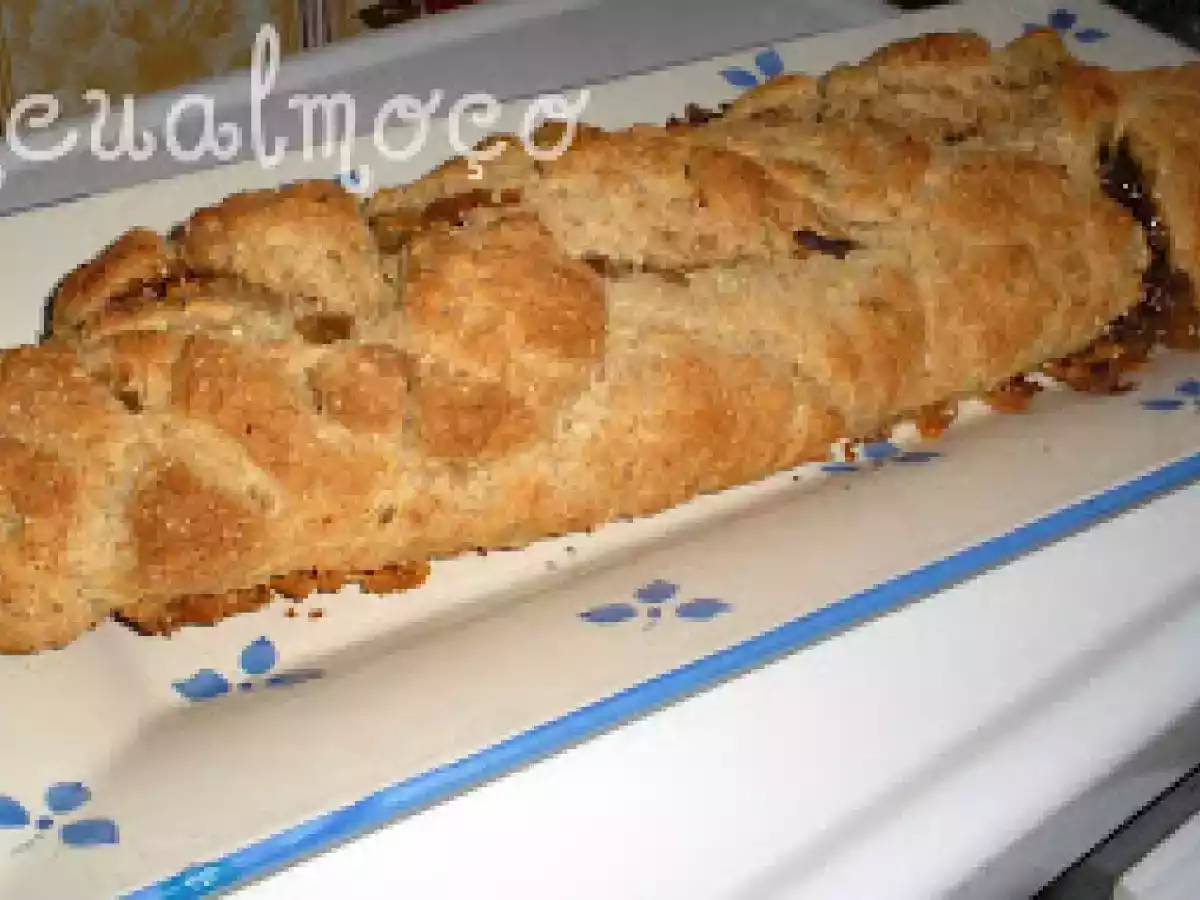 Folar de gila e canela