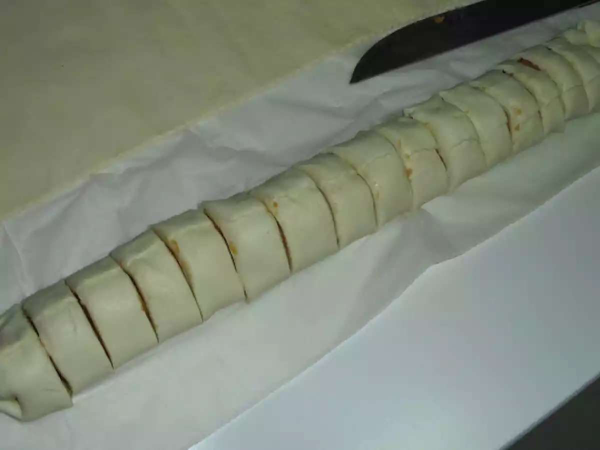 Folhadinhos de queijo e bacon - foto 6