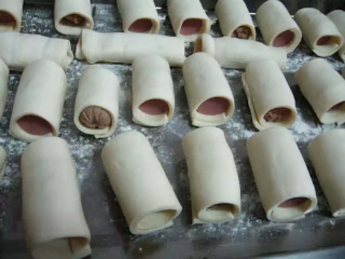 Folhadinhos de Salsicha (aperitivos) - foto 4