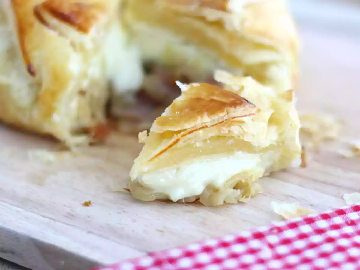 Folhado de camembert, presunto e cebola - foto 2