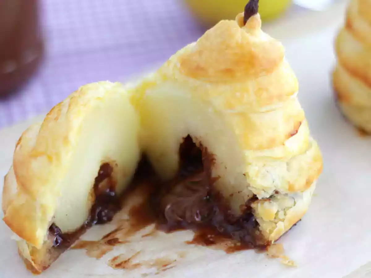 Folhado de pêras com coração de chocolate - foto 3