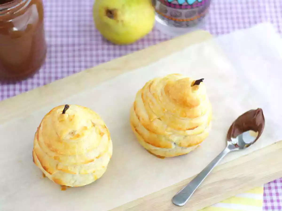 Folhado de pêras com coração de chocolate - foto 4