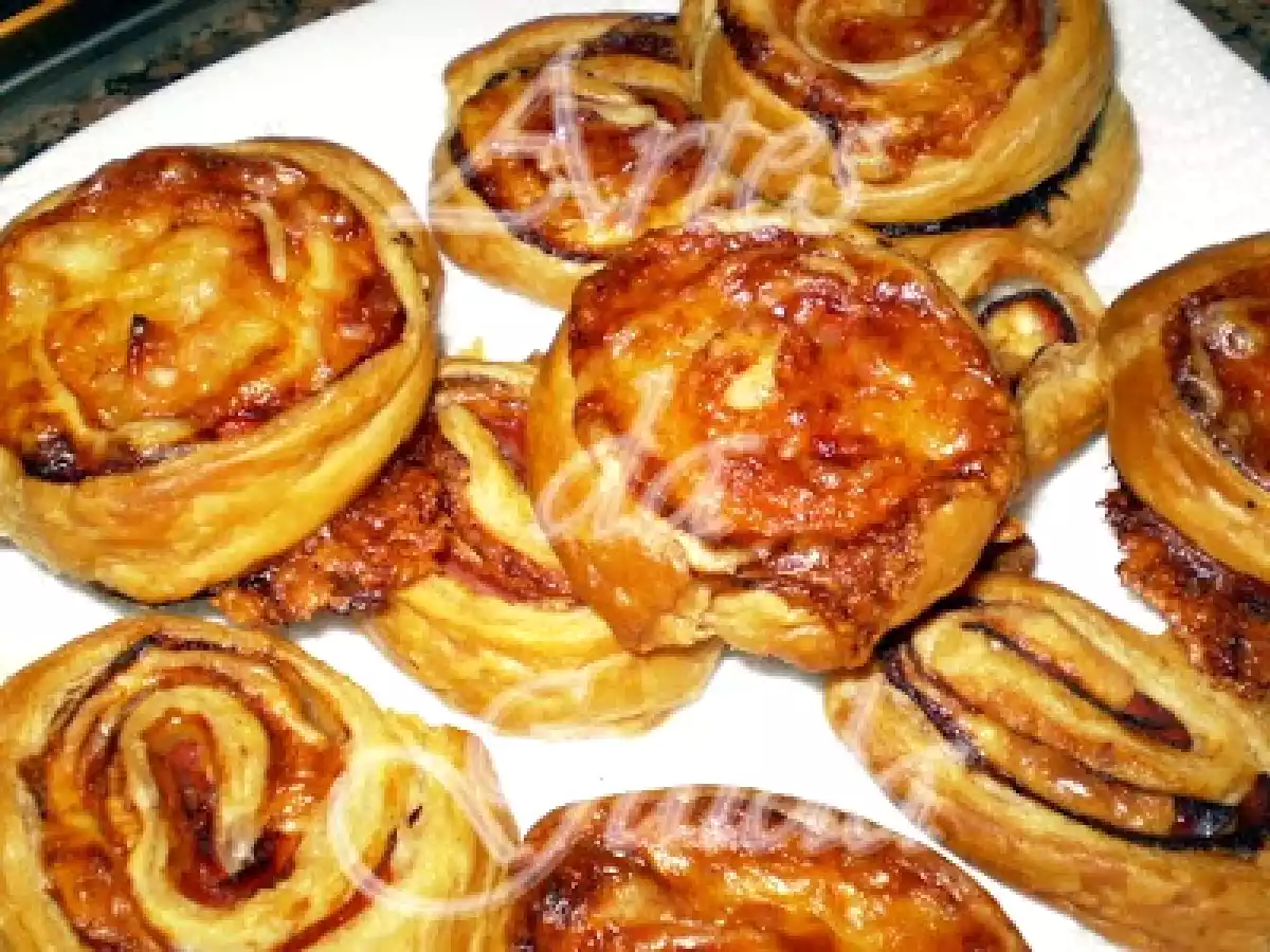 Folhado de Queijo e Fiambre