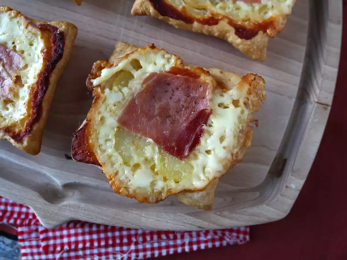 Folhado invertido de queijo, presunto e batata - foto 3