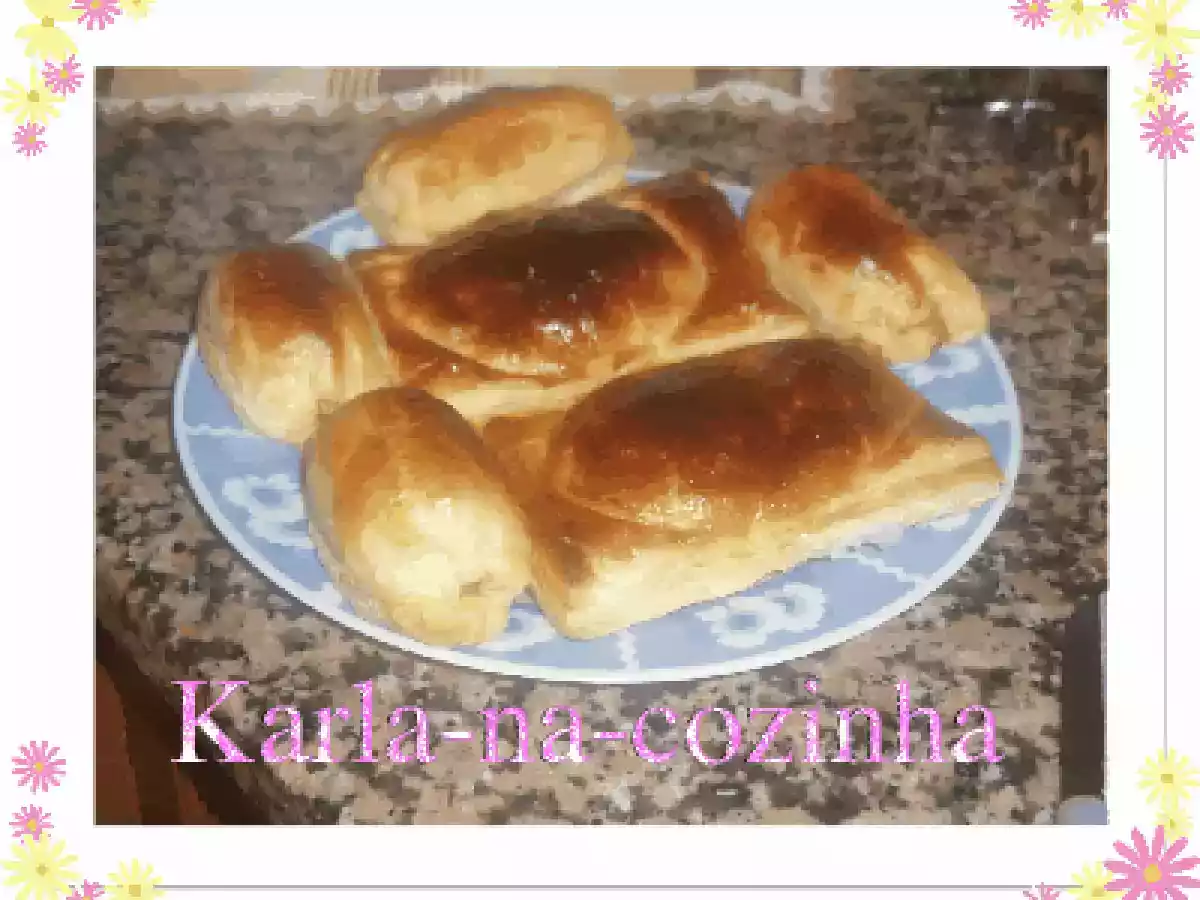 Folhados de carne e farinheira