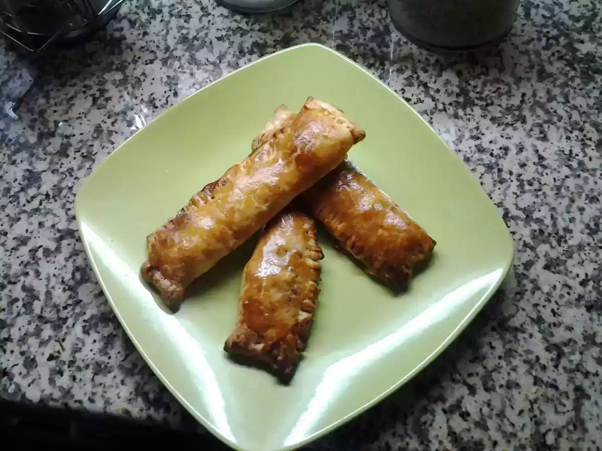 Folhados de Carne Picada