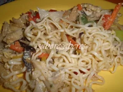 Frango assado com Legumes chineses e Noodles sabor Cogumelos - Wok - foto 6