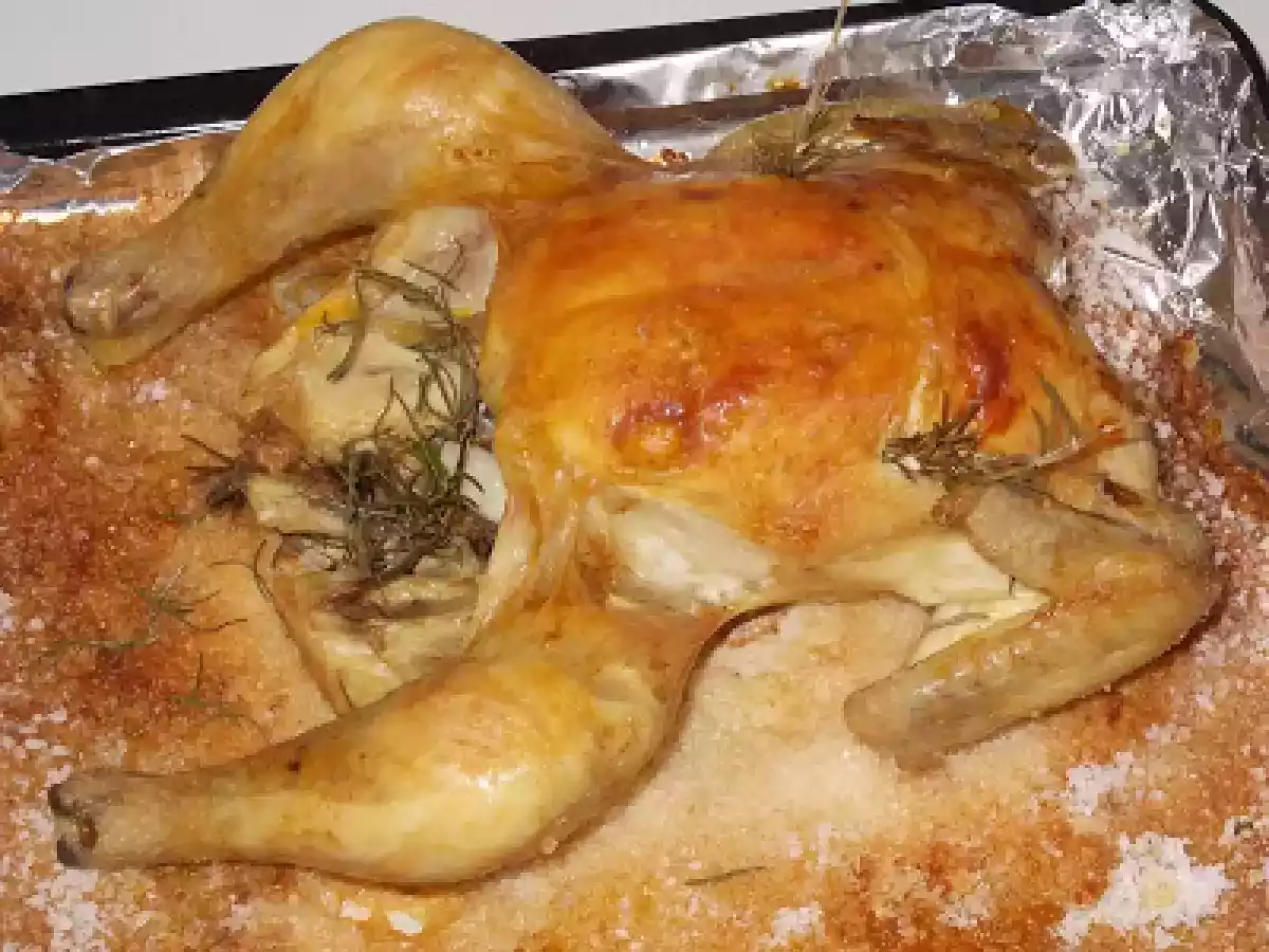Frango Assado no Sal com Alecrim