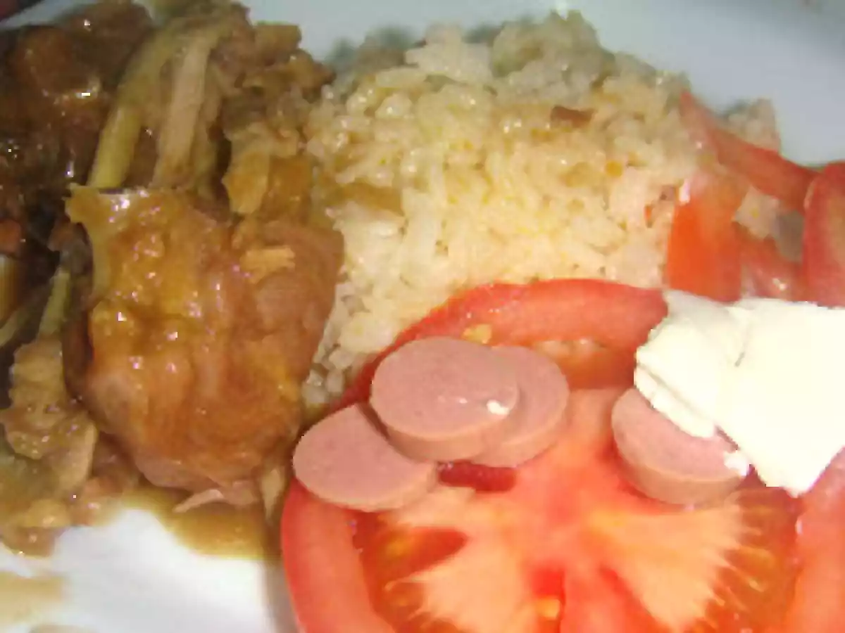 Frango Caseiro com Sopa de Cebola e Cerveja