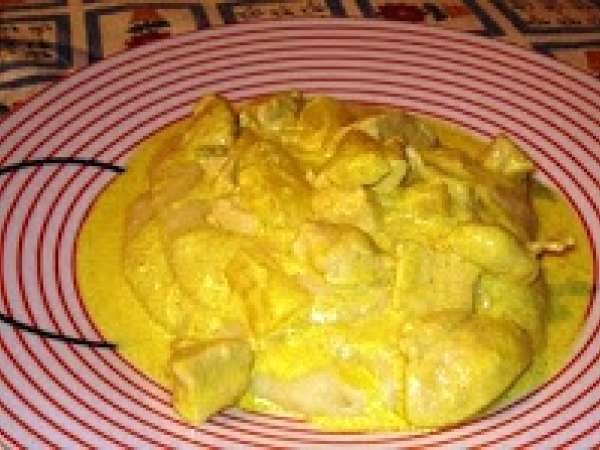 Frango com Ananás e molho de Açafrão