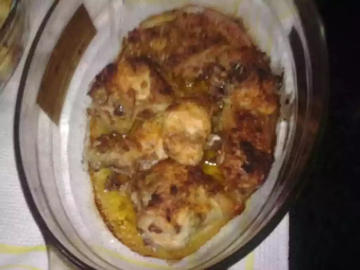 Frango com massa de alho assado no forno