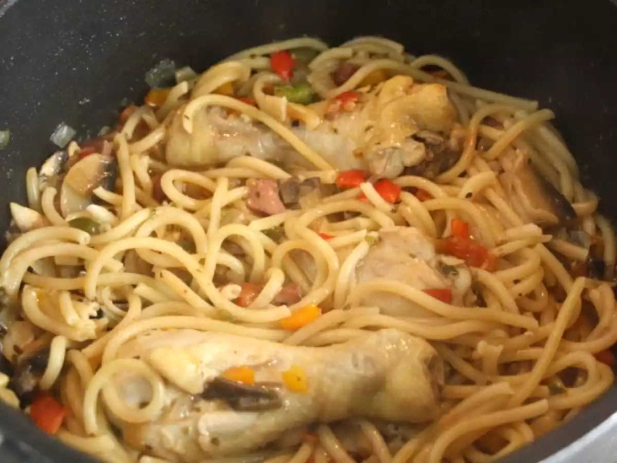 Frango com massa meada e cogumelos - foto 2