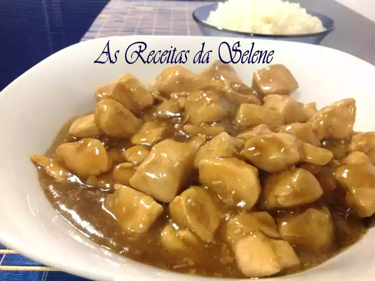 Frango com Sementes de Sésamo na Wok
