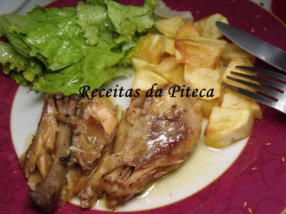 Frango corado na frigideira