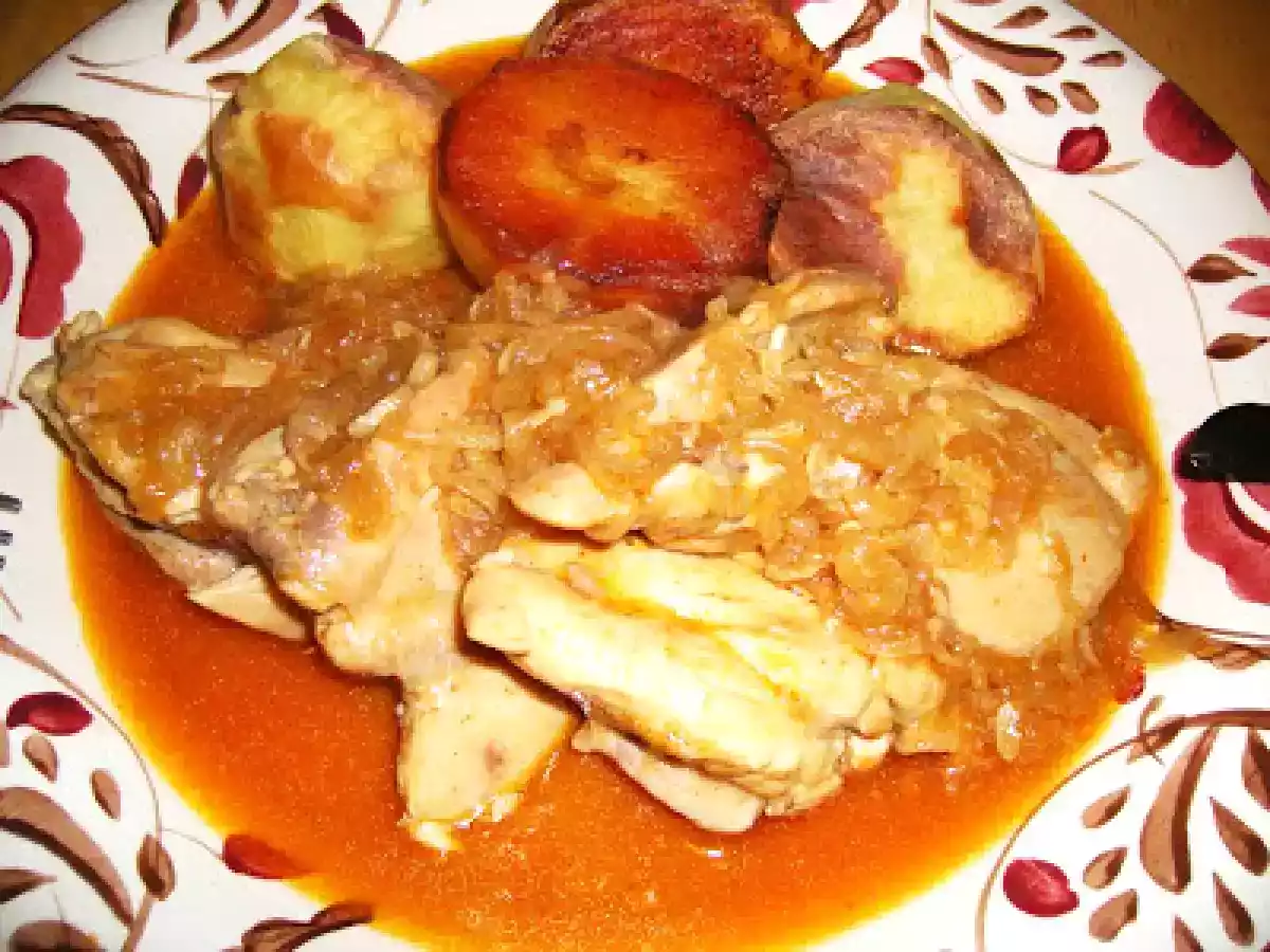 Frango de Cebolada de Cerveja com Batatas Assadas no Forno