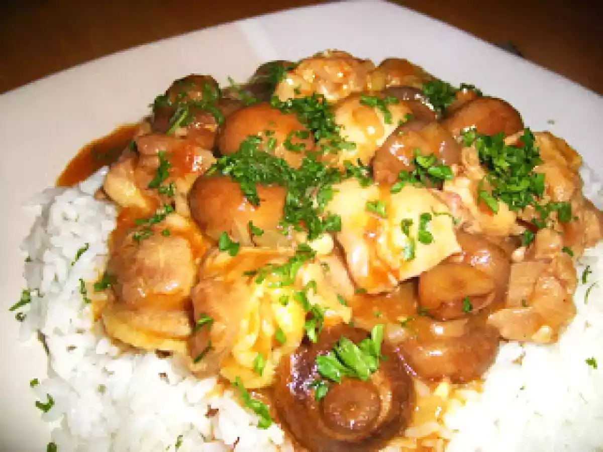 Frango de Champignon e Molho de Vinho Branco - foto 2