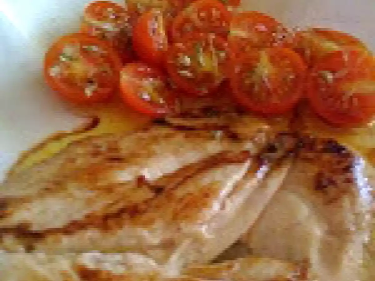 Frango grelhado e tomate cereja