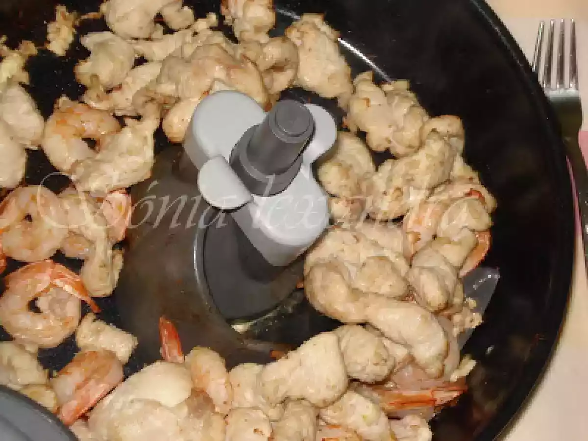 FRITADA DE BIFES DE PERÚ E GAMBAS COM SALTEADO CHINÊS... - foto 2