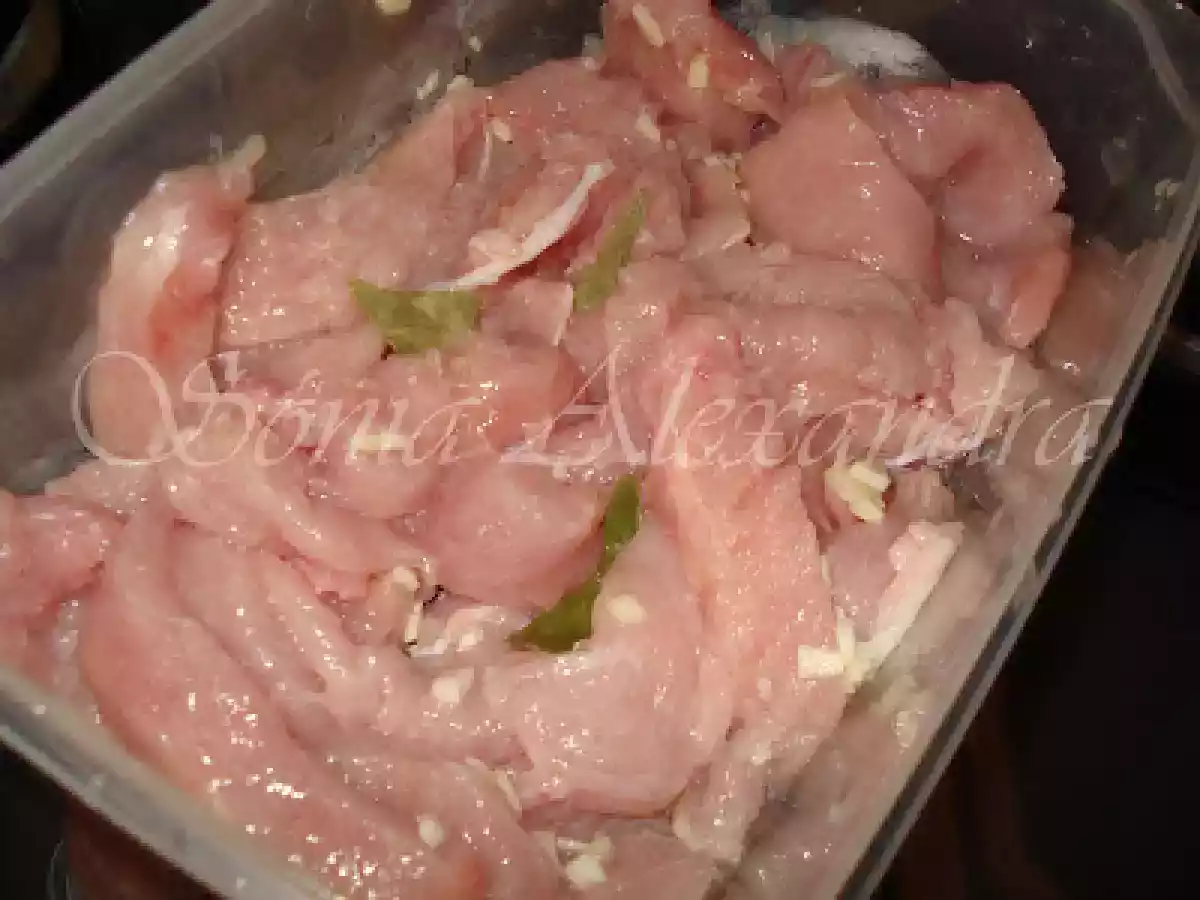 FRITADA DE BIFES DE PERÚ E GAMBAS COM SALTEADO CHINÊS... - foto 3