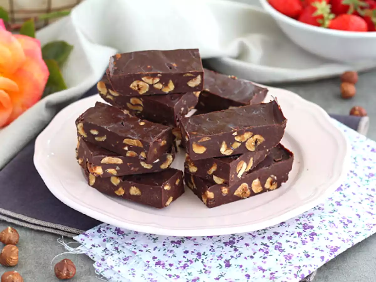 Fudge de chocolate e avelãs
