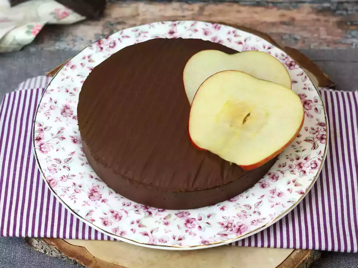 Fudge de chocolate e maçã, uma sobremesa superfácil de fazer com apenas 2 ingredientes! - foto 3