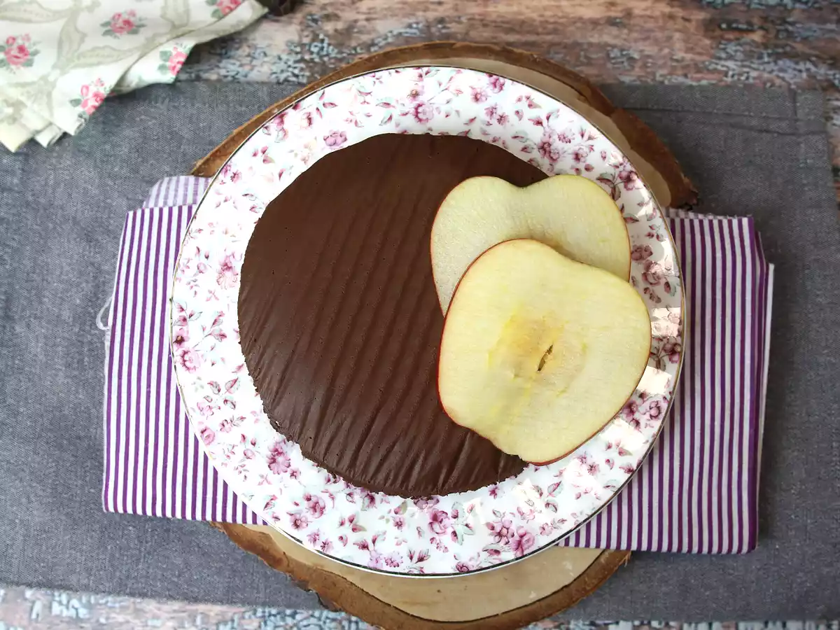 Fudge de chocolate e maçã, uma sobremesa superfácil de fazer com apenas 2 ingredientes! - foto 5