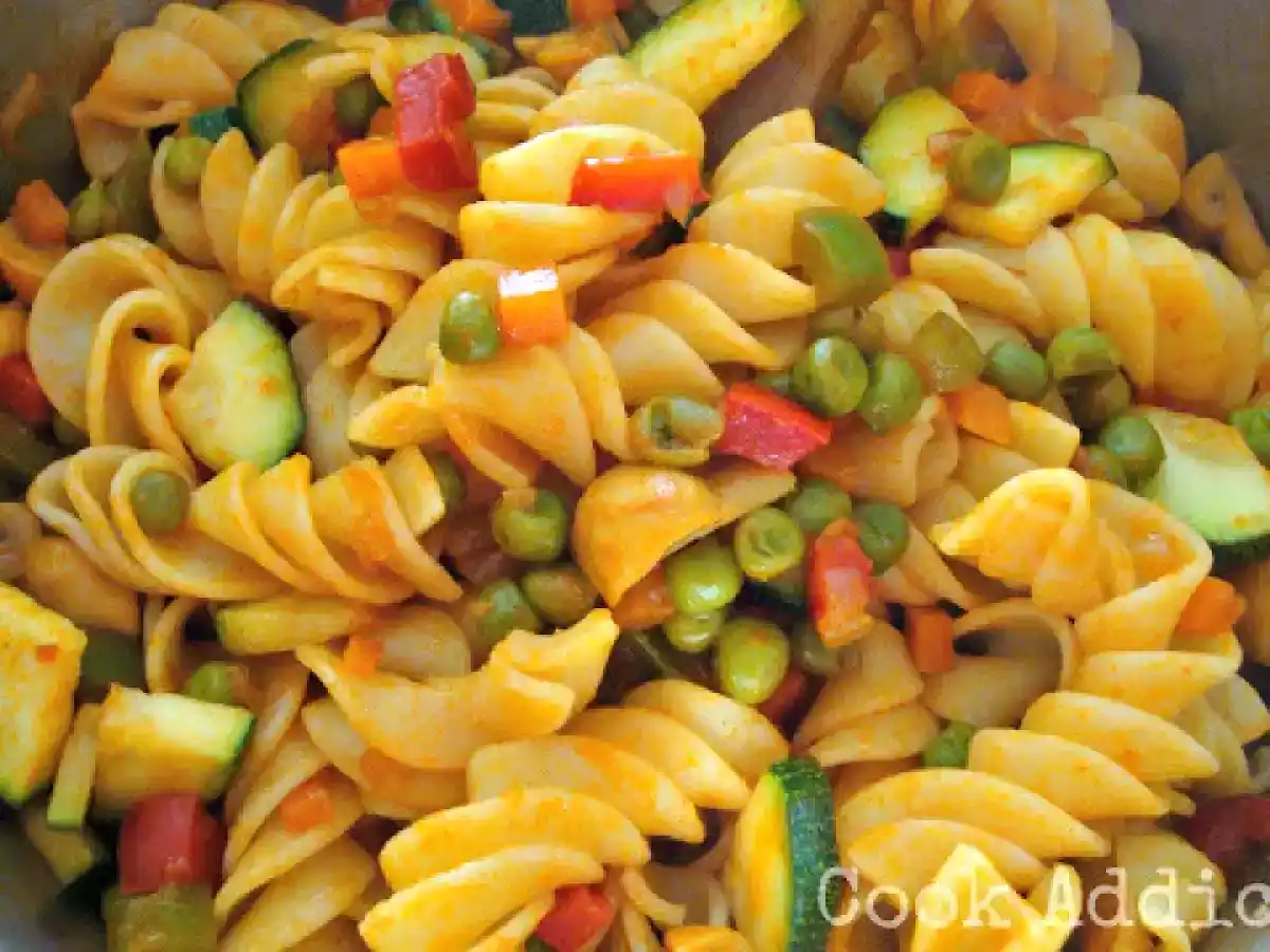 Fusilli com legumes