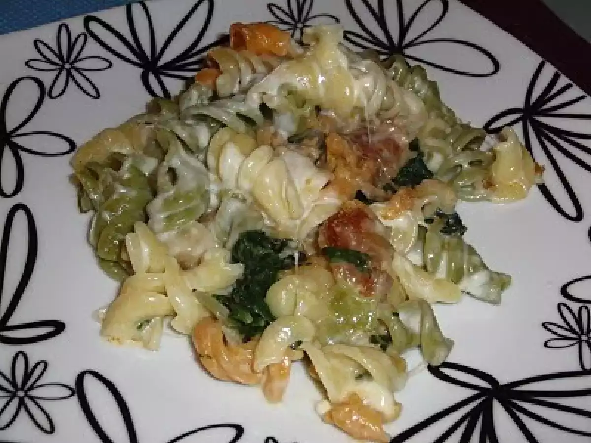 Fusilli gratinado c/ farinheira e espinafres - foto 2