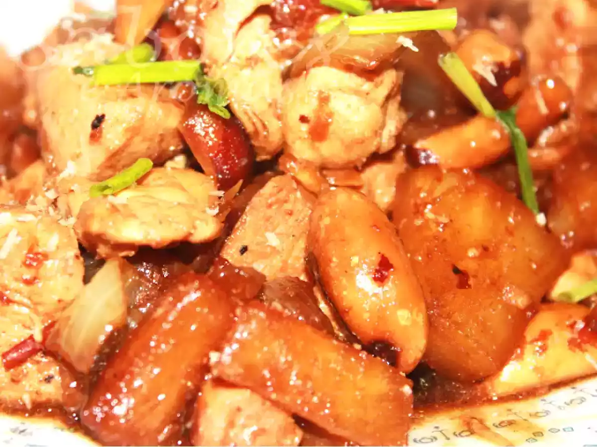 Galinha com Ananás e Castanha de Caju - foto 2