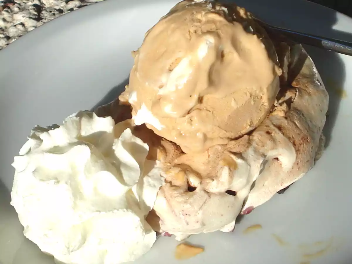 Gelado de Leite condensado cozido