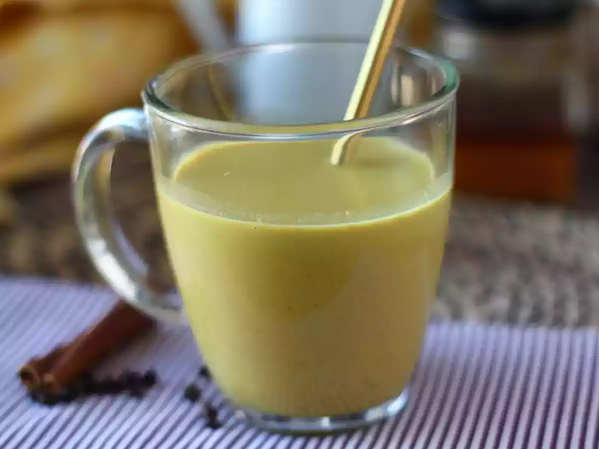 Golden milk ou leite dourado: A bebida da saúde e do bem-estar! - foto 2