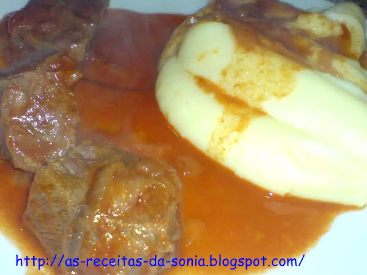 Goulash de novilho