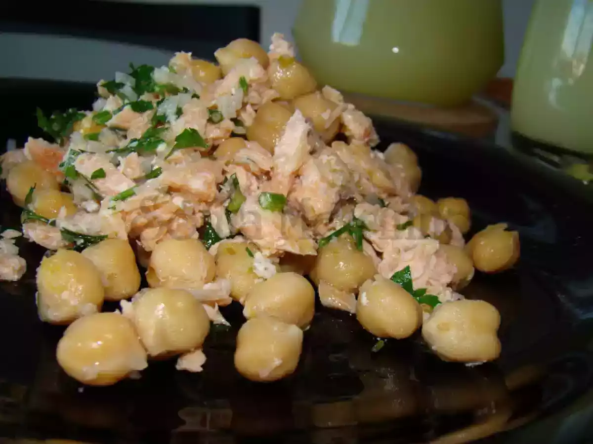 Grão de Bico com Salmão e Salsa Picada - foto 5